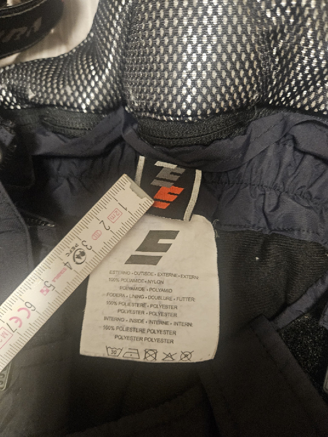 pantaloni Energiapura full zip 12 anni usato