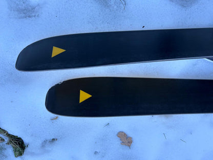 Sci Line vision 108 175cm r19 + attacco atomic shift + Pelli usati