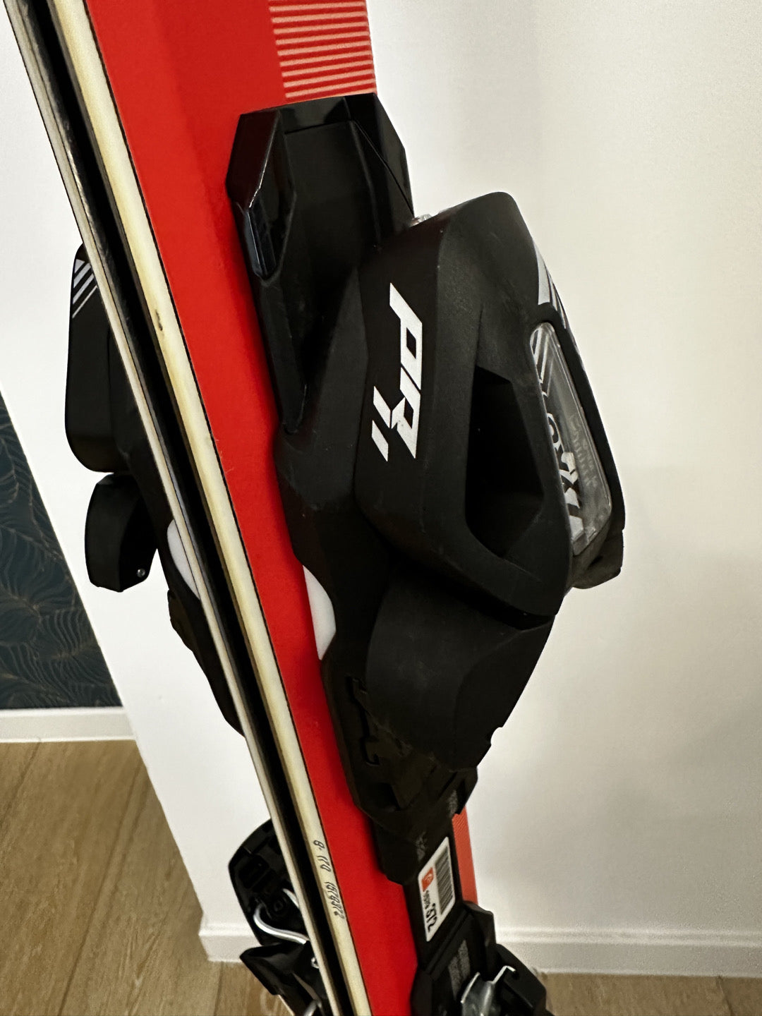 Sci Head V Shape V6 170cm 2022 usati