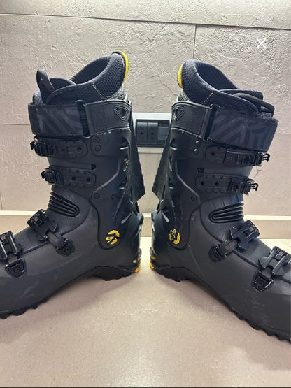 Scarponi Scialpimismo LA SPORTIVA VEGA 28-28.5 usati