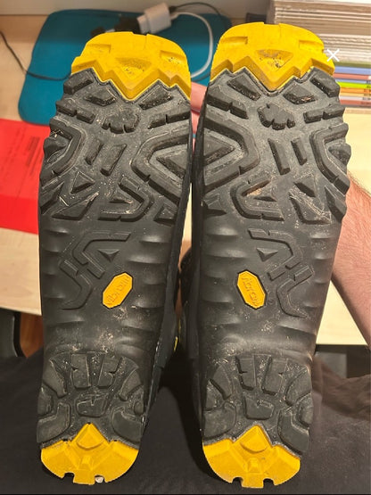Scarponi Scialpimismo LA SPORTIVA VEGA 28-28.5 usati