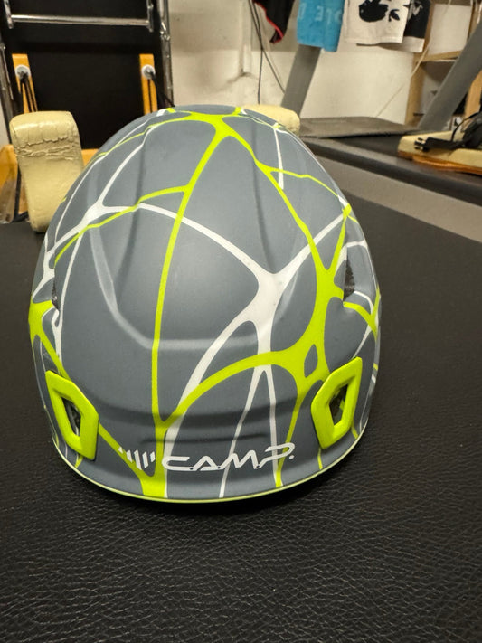 casco da sci alpinismo e da roccia CAMP tg M usato