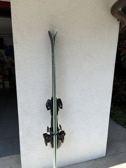 Sci freeride/freestyle Black Crows Captis 178 cm 2020 usati