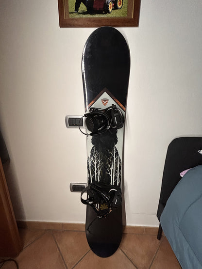 Vendo Snowboard Rossignol 148-150cm donna + attacchi Drake