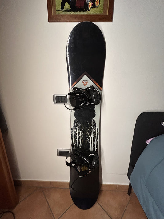 Vendo Snowboard Rossignol 148-150cm donna + attacchi Drake