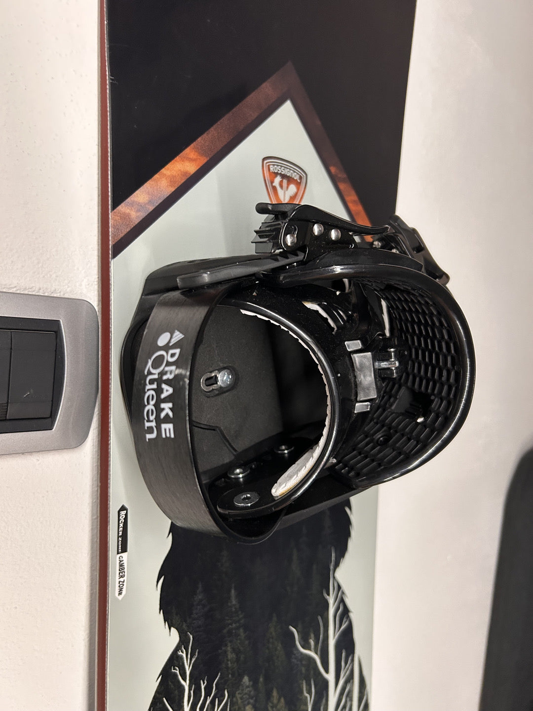 Vendo Snowboard Rossignol 148-150cm donna + attacchi Drake