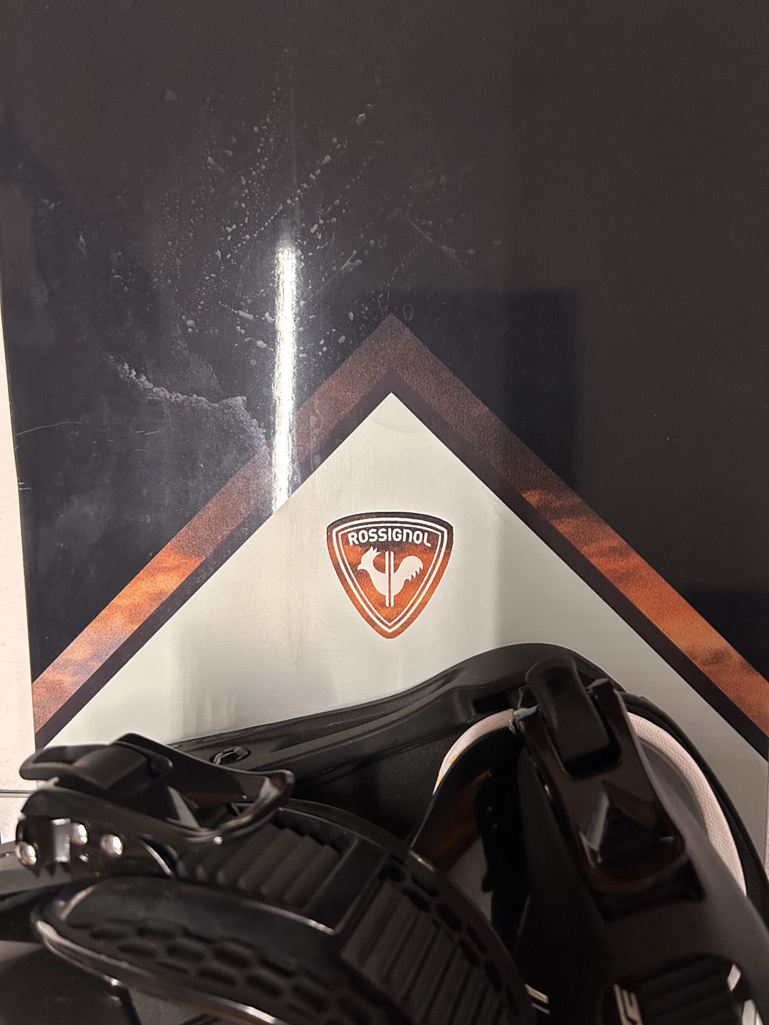 Vendo Snowboard Rossignol 148-150cm donna + attacchi Drake