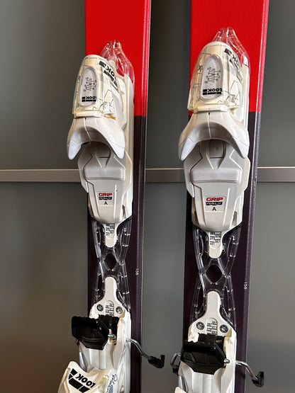 Sci freestyle Rossignol Trixie + attacchi xp10 157 cm usati