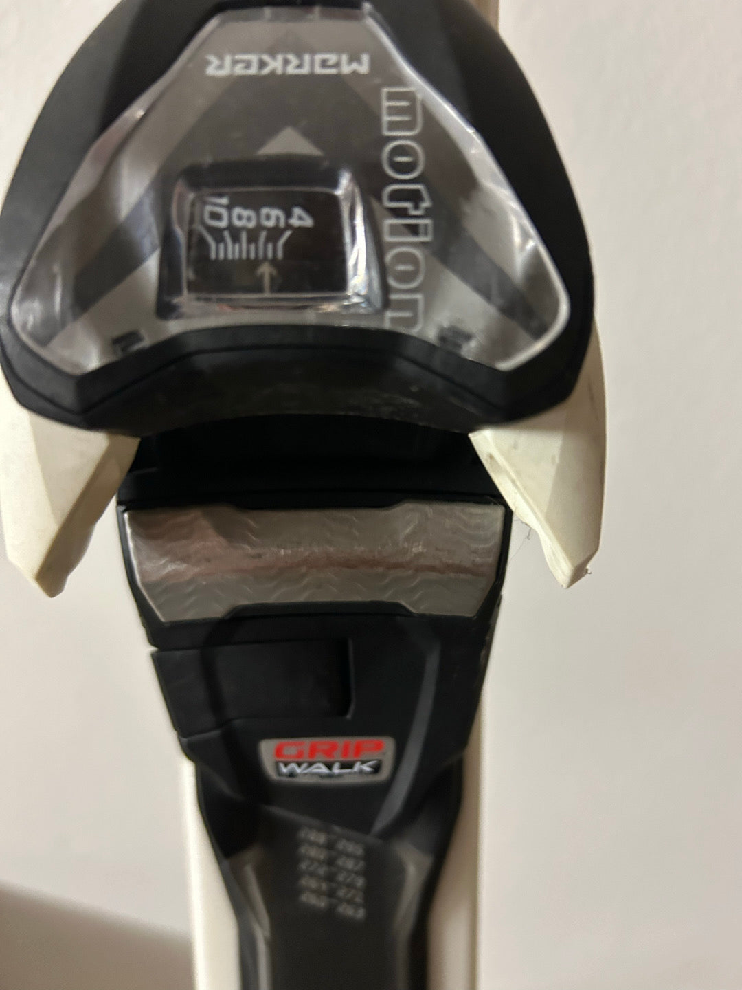 sci Volkl Racetiger 165cm r15.4 usati