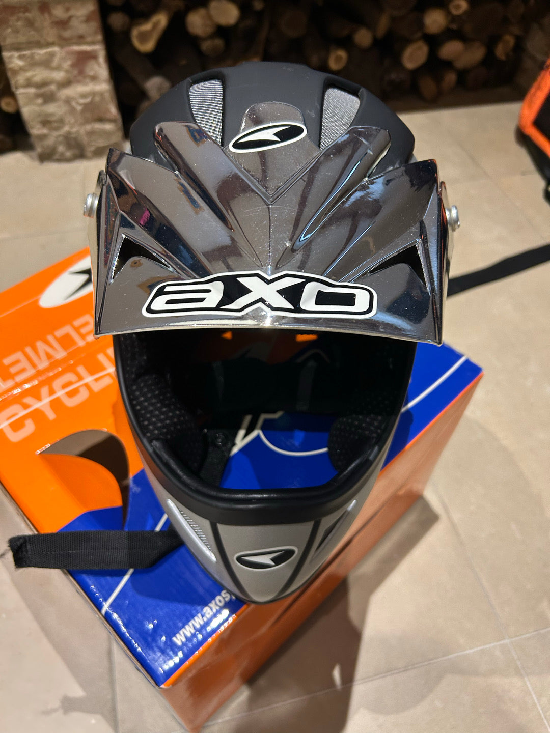 MTB casco integrale down hill tg. L usato