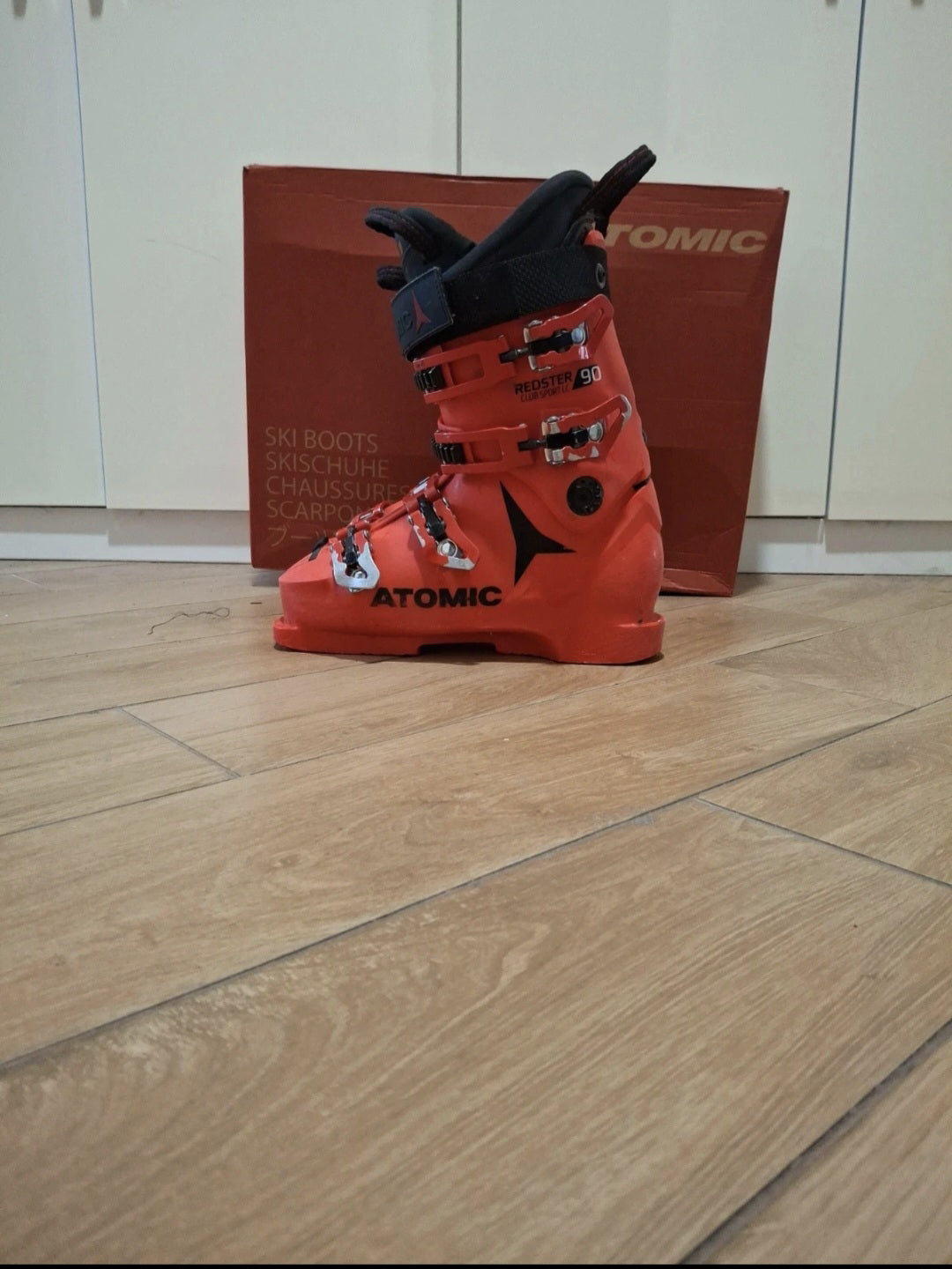 Scarponi sci Atomic Redster 90 th 25/25.5 usato 1 stagione