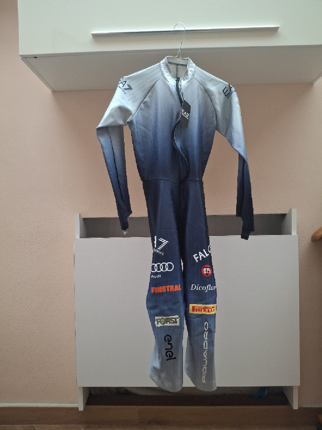 Tutina da gara della nazionale Italia EA7 tg M