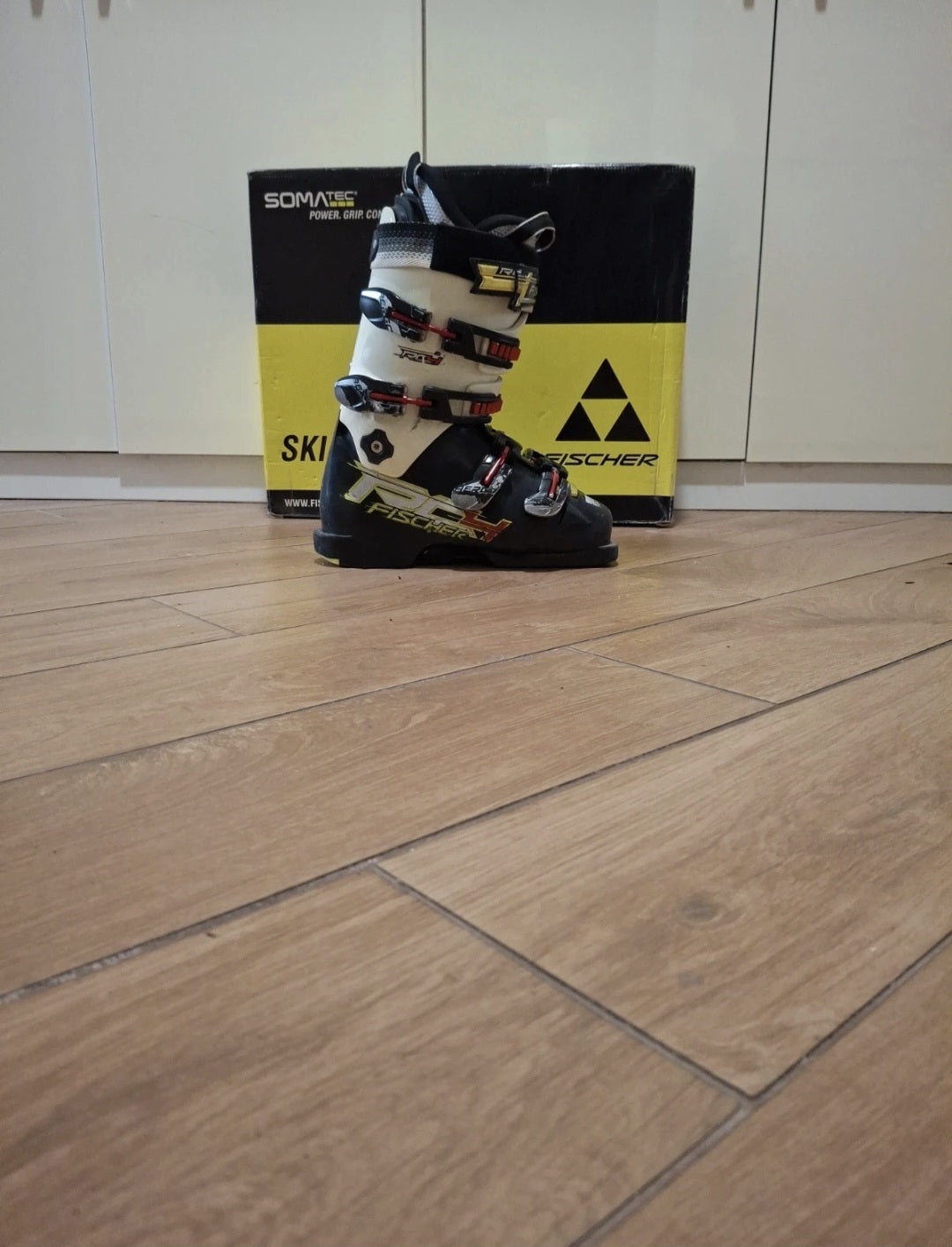 Scarponi sci Fischer Soma RC4 tg. 24.5 usati