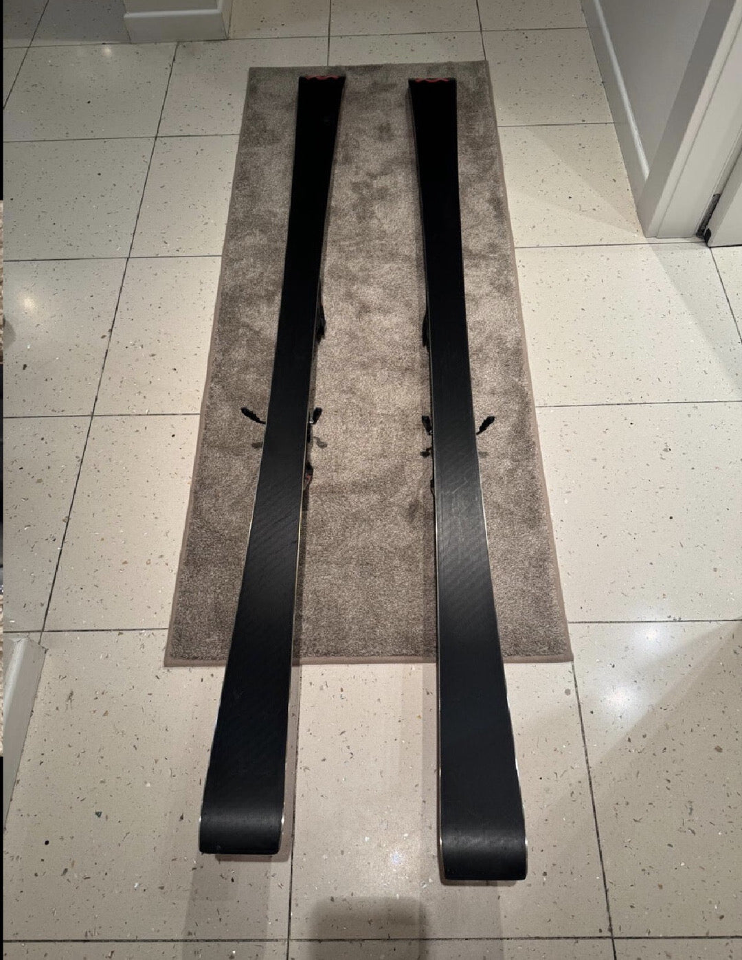 VOLKL RACETIGER GS 173cm r16.4 2023 usato