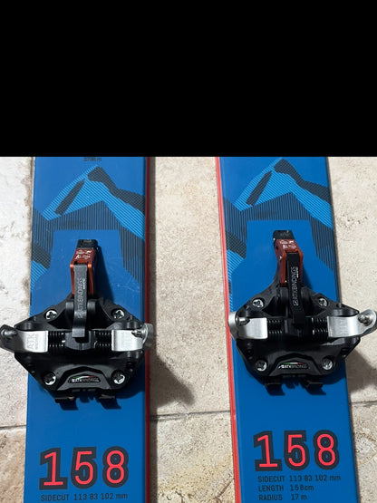 attrezzatura scialpinismo Dynafit (sci, pelli e scarponi) usati