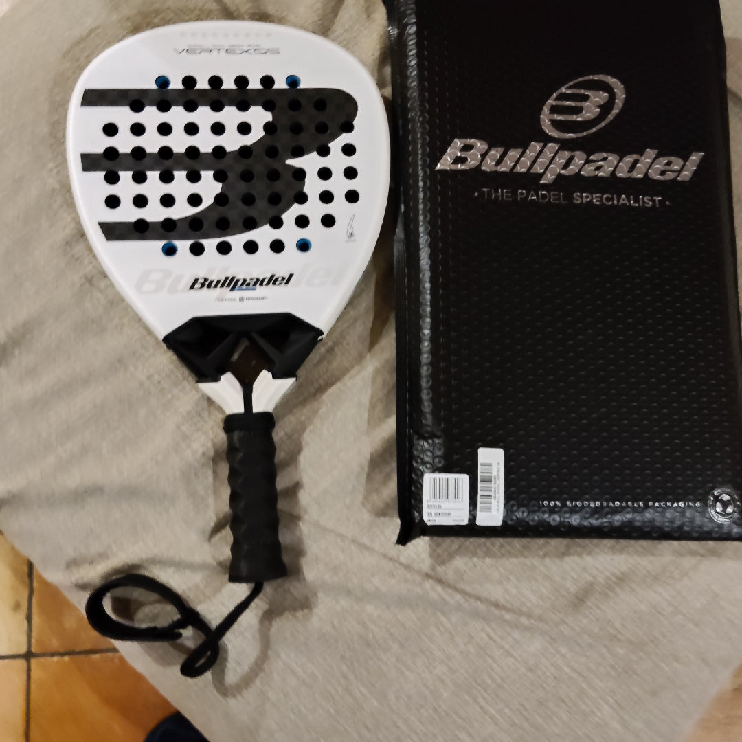 Racchetta padel VERTEX 05 2026 usata