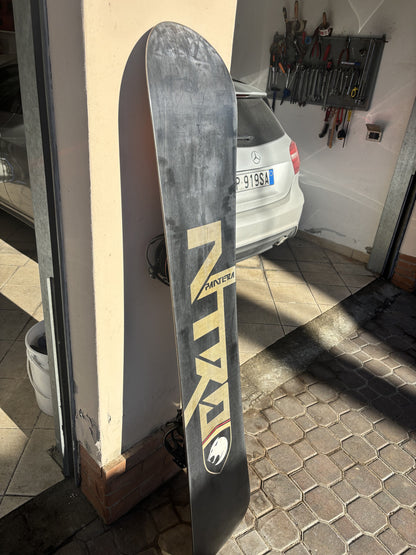 Tavola snowboard Nitro Pantera 160cm usata