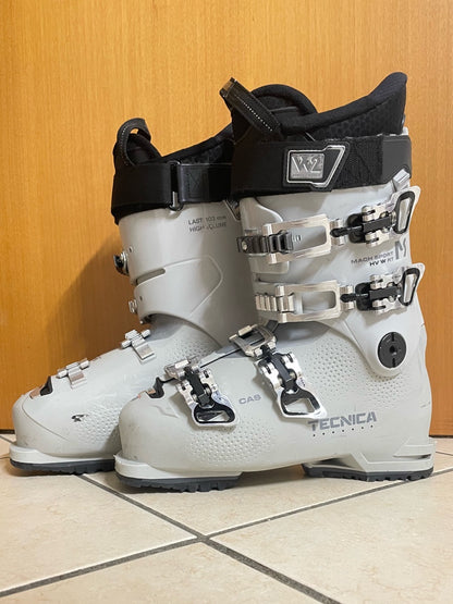 Scarponi Tecnica tg 25 Usati
