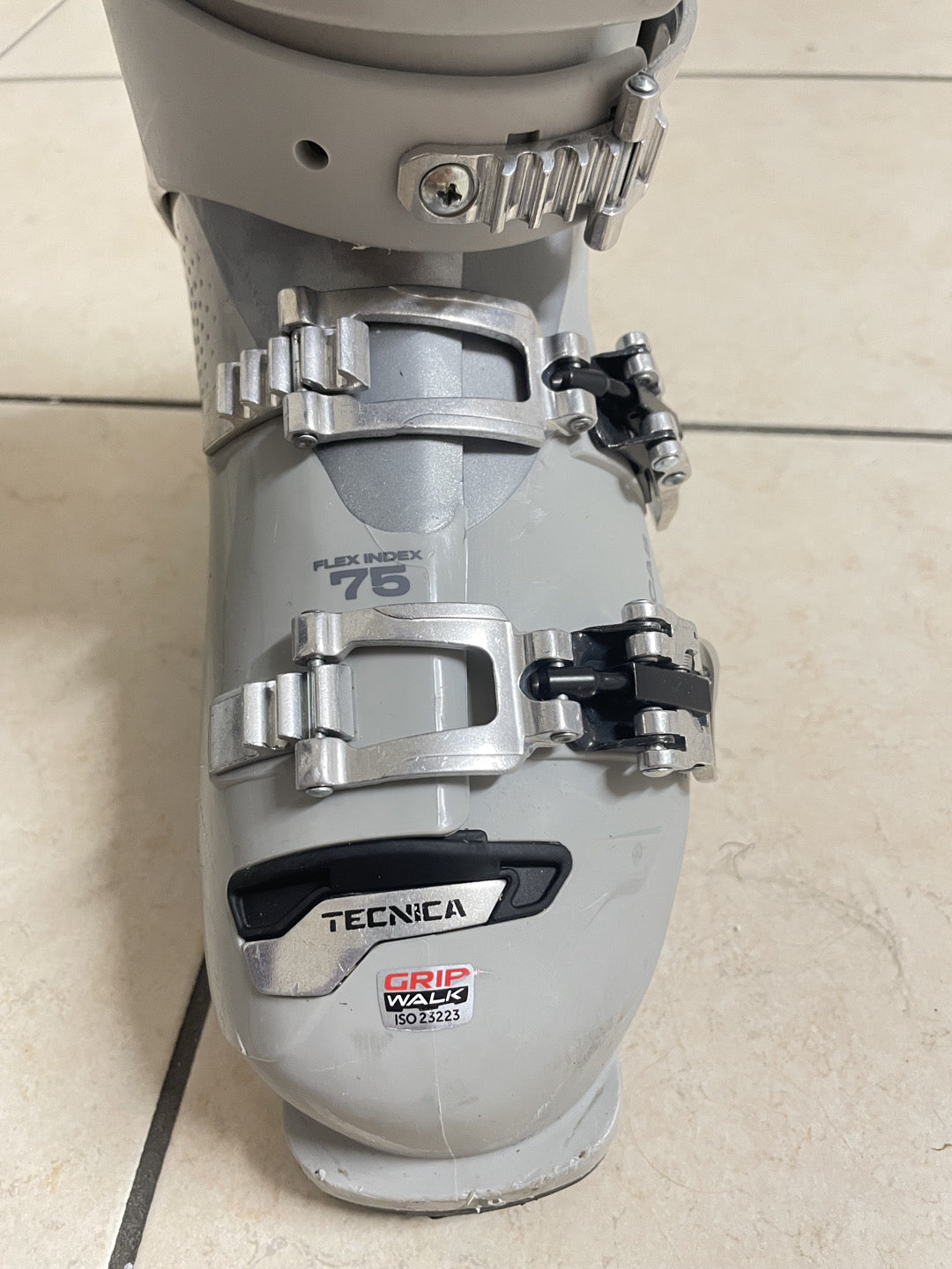 Scarponi Tecnica tg 25 Usati