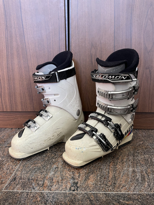 Scarponi da sci Salomon 70 tg. 24-24.5 usati