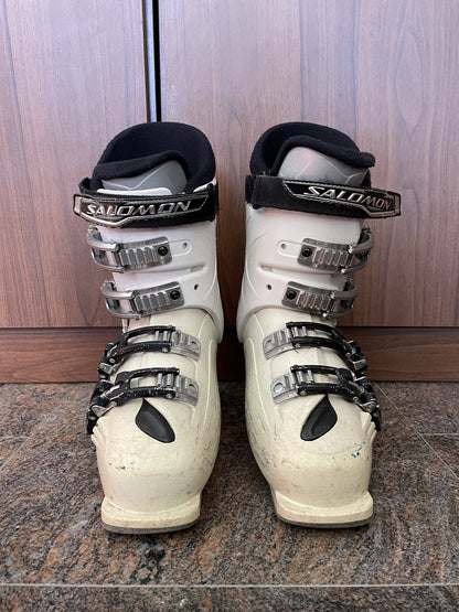 Scarponi da sci Salomon 70 tg. 24-24.5 usati