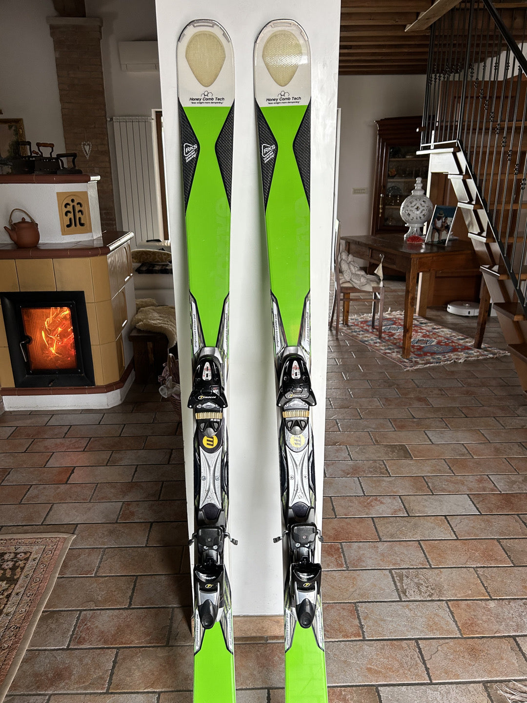 Sci Salomon 172cm + Attacchi Tyrolia
