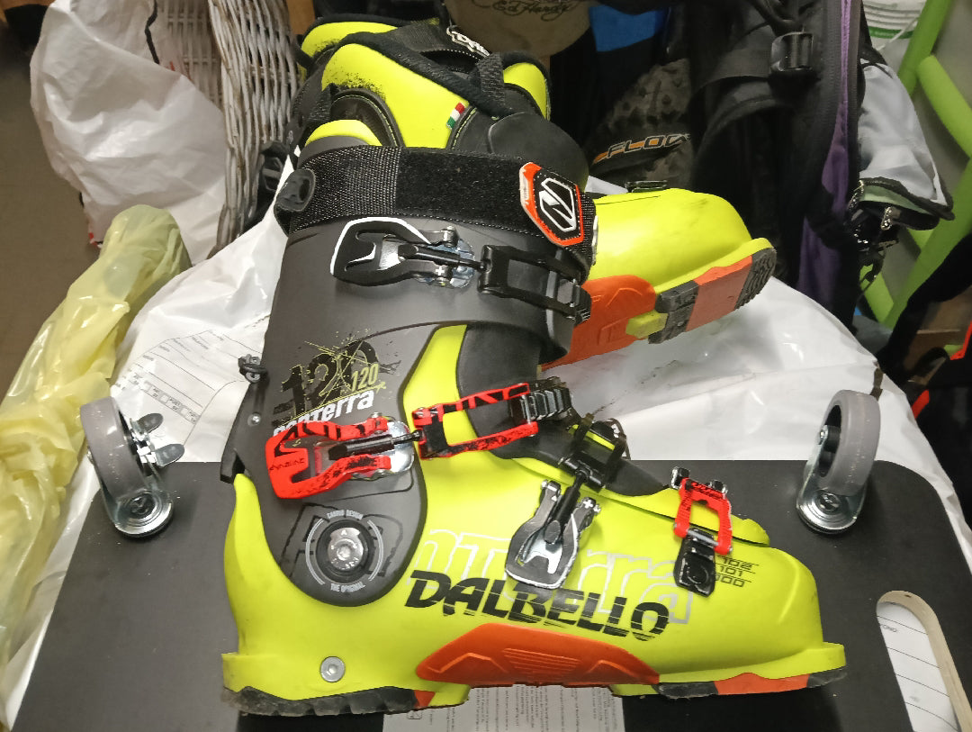 scarpone sci dalbello panterra 120 Usati
