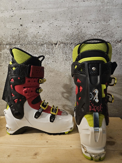 Scarponi Sci Alpinismo La Sportiva Sparkle 2.0 tg. 25 usati