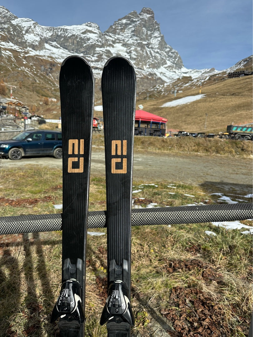 Stöckli Spirit O2 163cm r 14.3 2019 usato