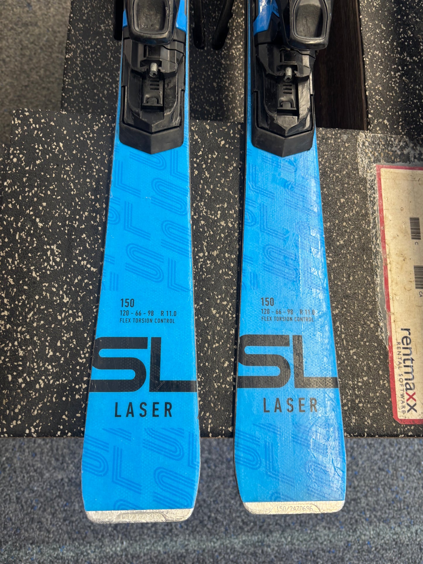 150cm Stockli Laser SL 2025 + SRT 12 usato ex noleggio