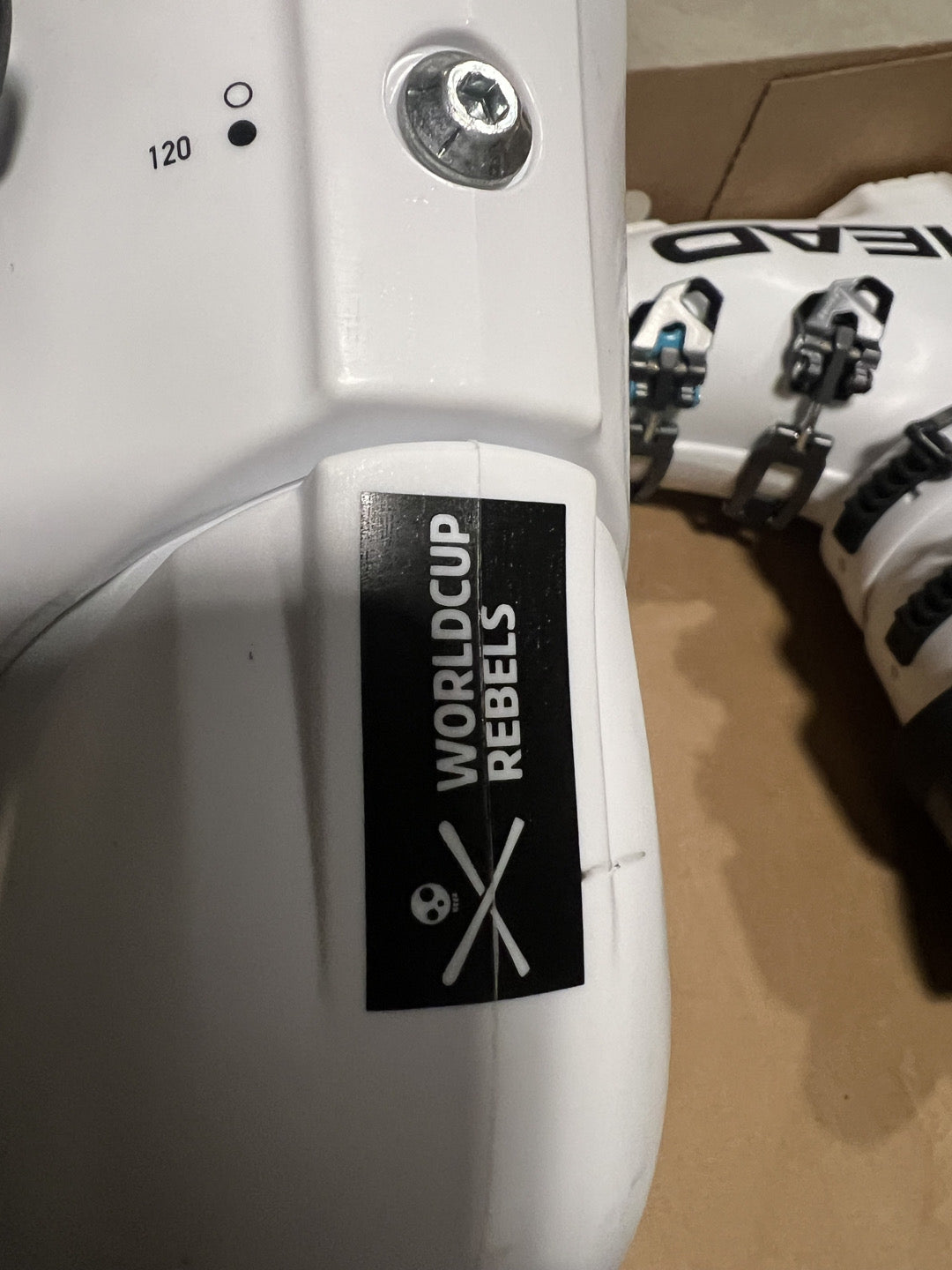 Head Raptor WCR 120 White tg 26.5 usati una volta