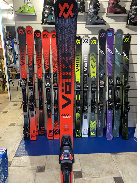 sci Volkl RC 172 stag25/26 nuovi con attacco 12