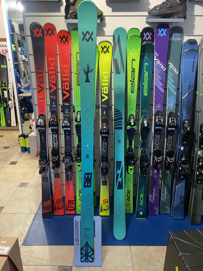 sci freestyle Volkl Revolt 86 180cm nuovo (solo aste)