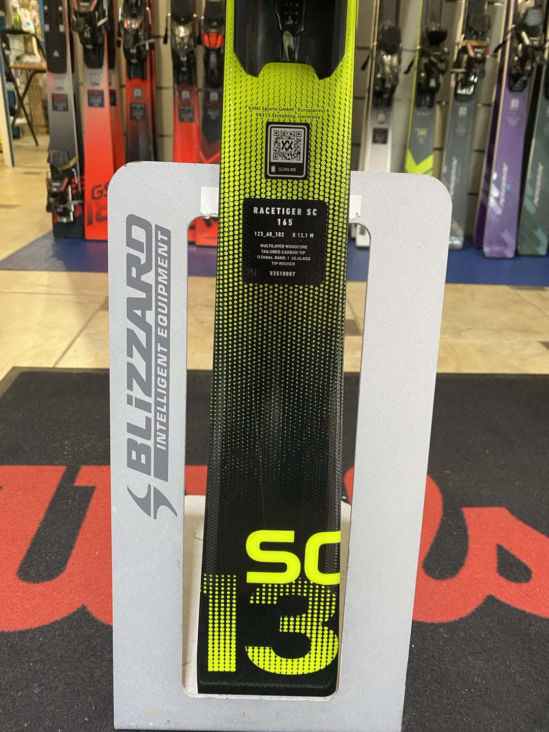 sci Volkl SC 165 con attacco 12 marker 2025/26