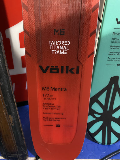Sci Volkl Mantra M6 177cm + marker jester pro nuovi