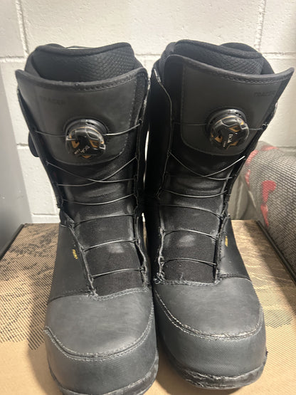 scarponi Poris snowboard 44  usati