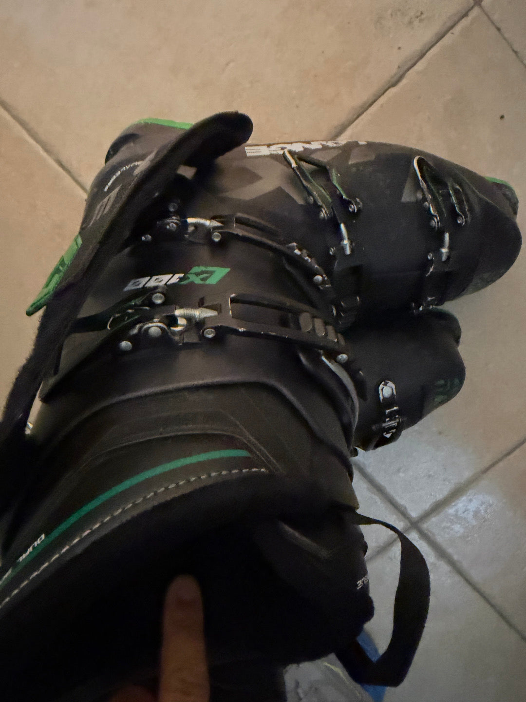 Scarponi sci Lange LX100 tg. 28.5 usati