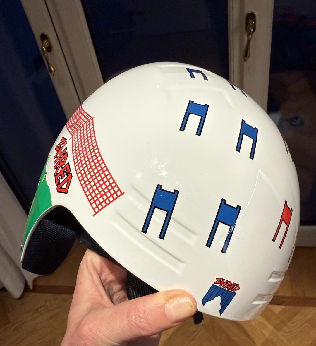 Casco Shred taglia S/M mod. Basher ultimate