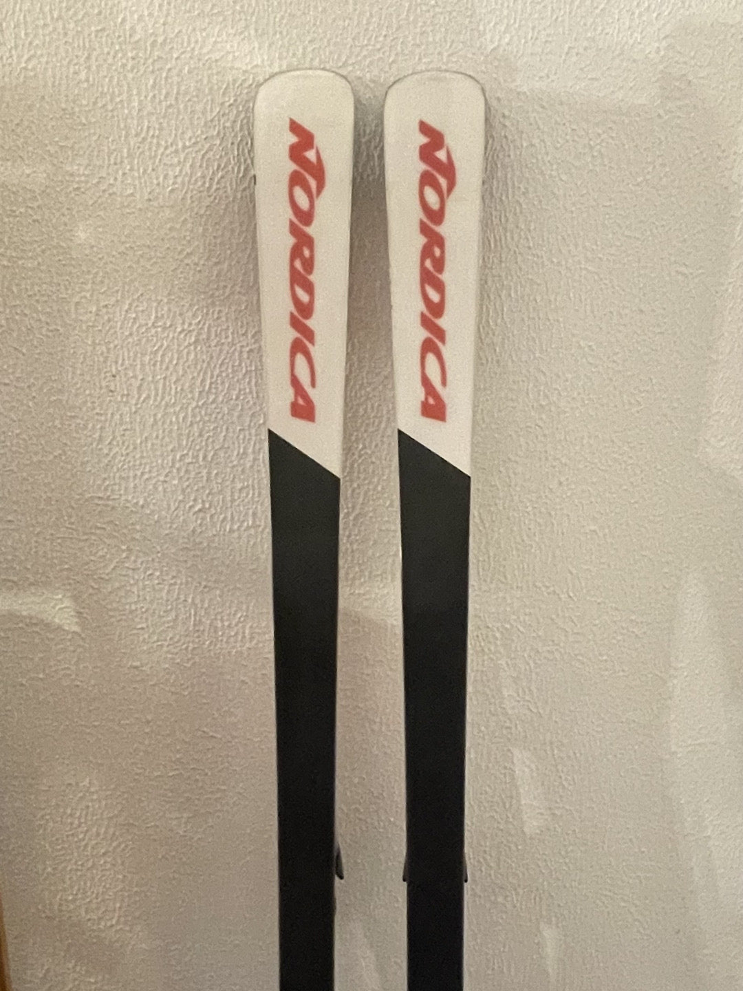 Sci Nordica Dobermann GS Pro 181cm r19 usati