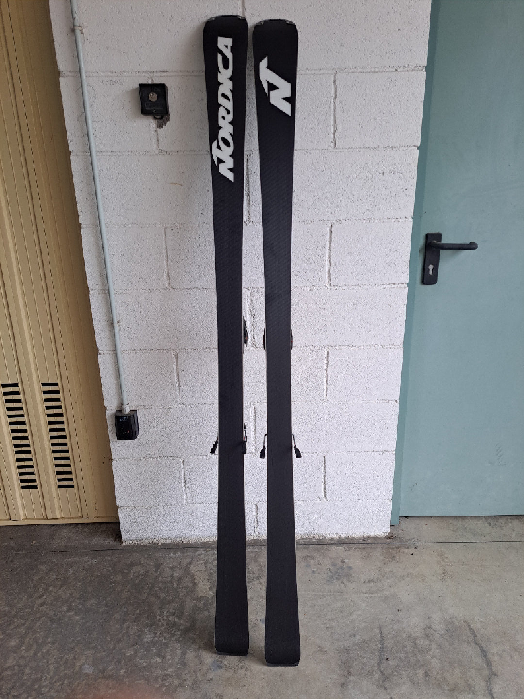 Sci Nordica Multigara DC 175 2025 con piastra Piston