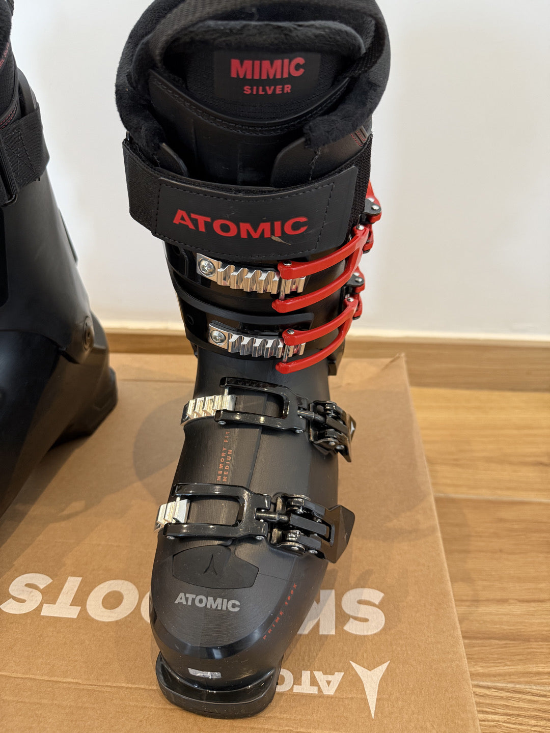 SCARPONI SCI ATOMIC HAWX PRIME 100X tg 26.5 usati poco