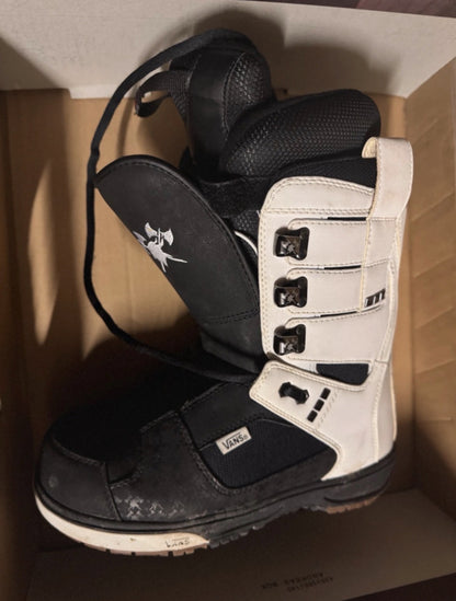Scarponi snowboard VANS Andreas Wiig numero 42.5 usati