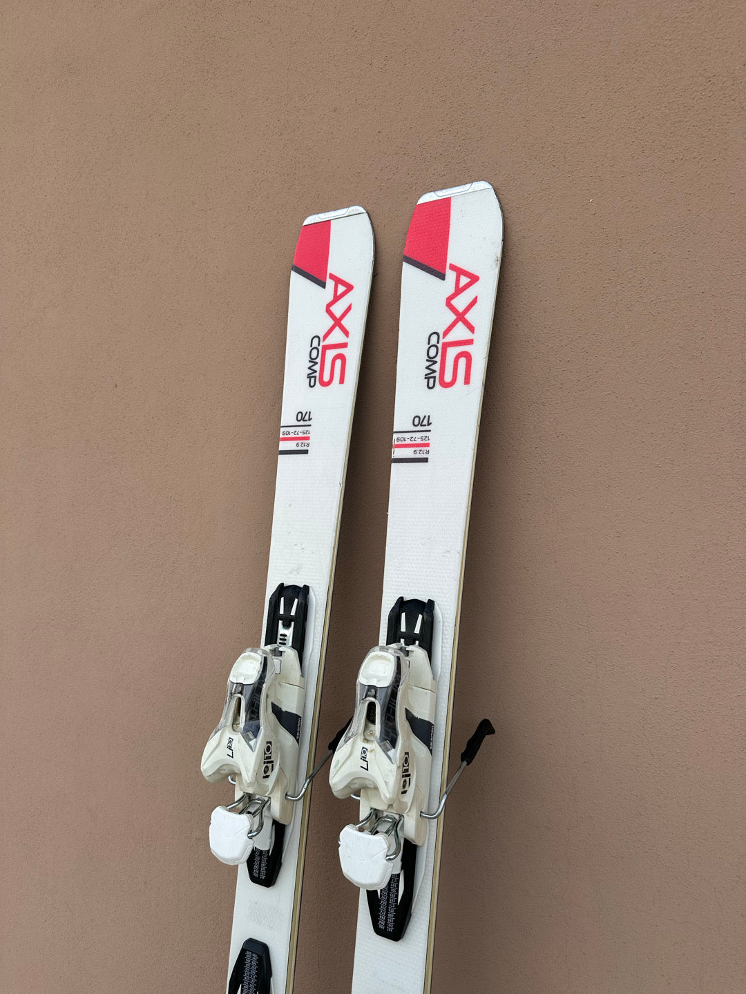 sci Stockli AXIS 170cm r12.9 usati