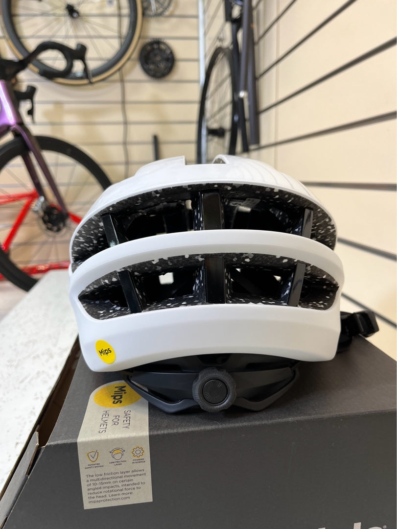 Casco Cannondale Dynam nuovo taglia L nuovo