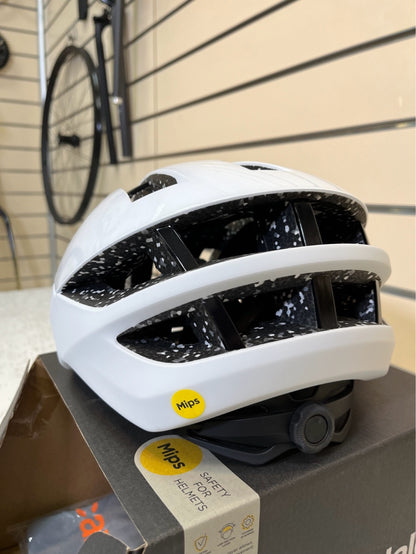 Casco Cannondale Dynam nuovo taglia L nuovo