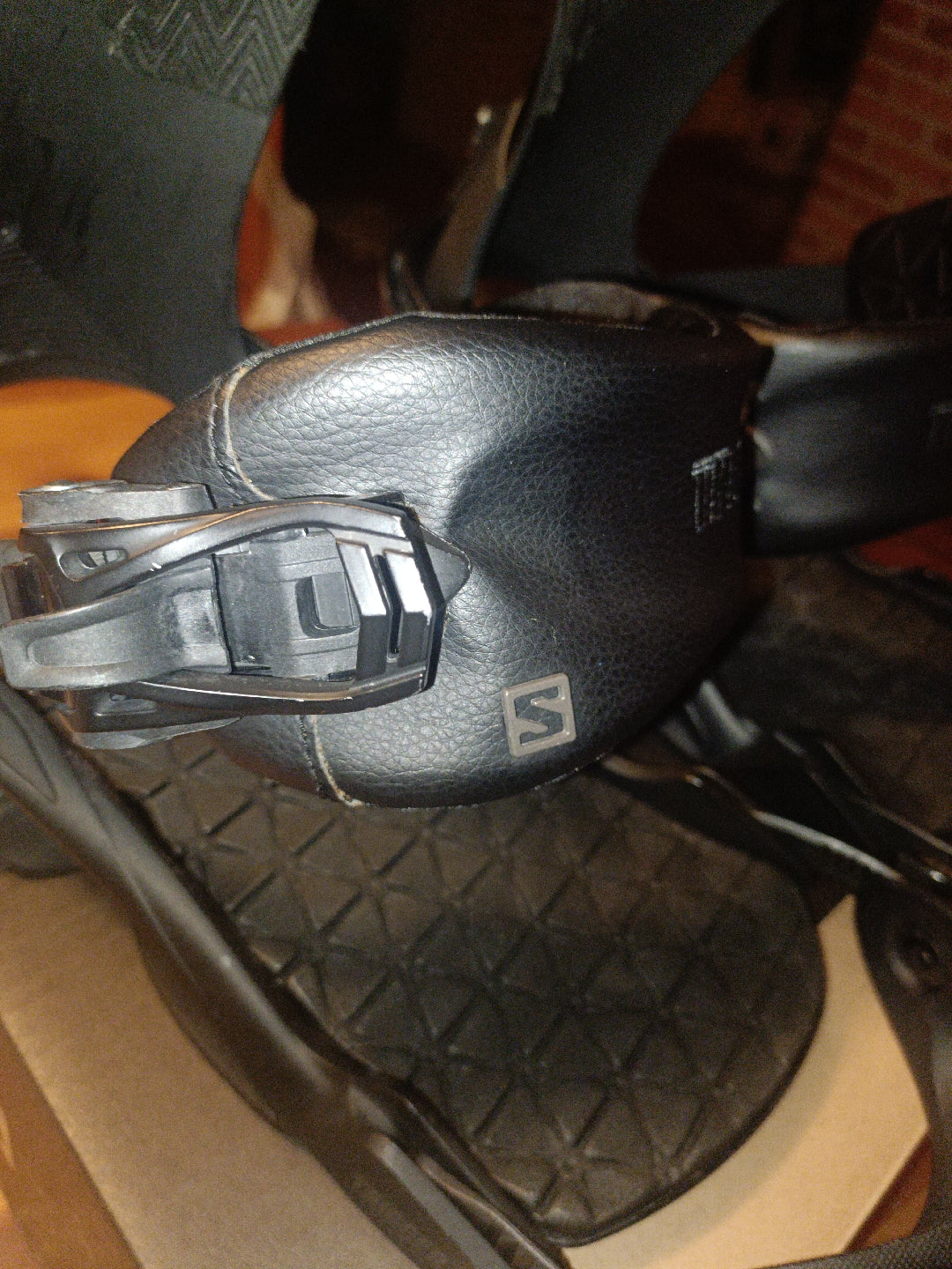 Attacchi snowboard Salomon trigger tg. L usati