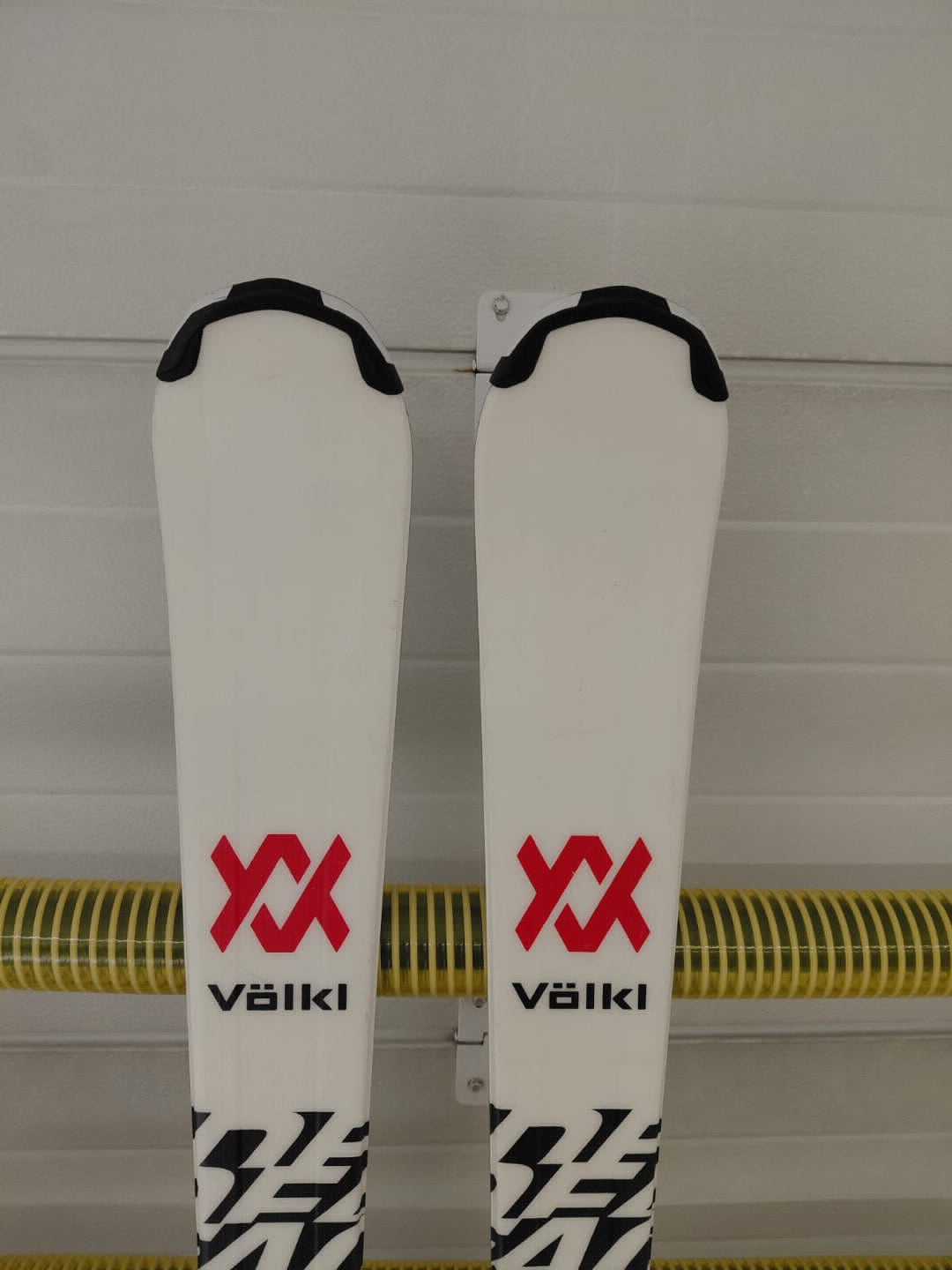 151cm sci Volkl Deacon 72 r11.8 2024 usato