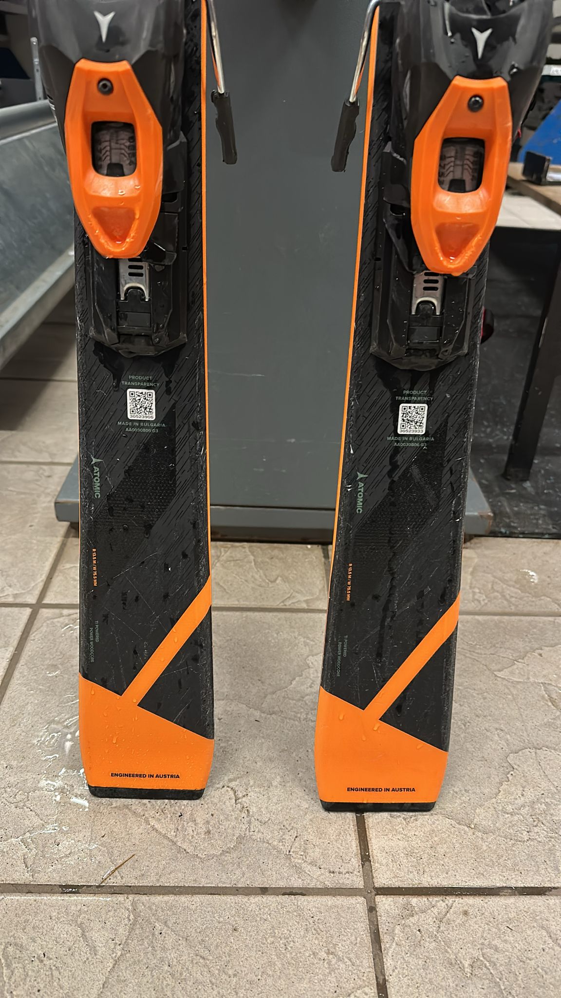 154cm Sci Atomic Redster Q Ti + M10 GW 2026 usato