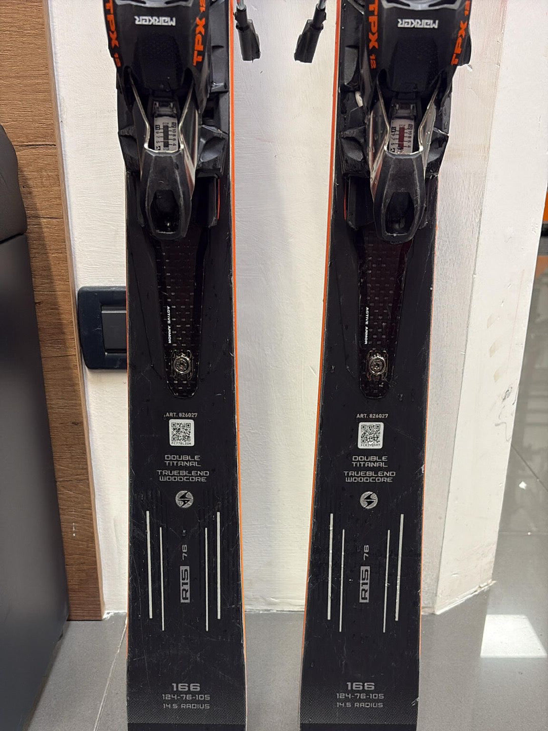 166cm sci Blizzard Thunderbird R15 76 2026 usato