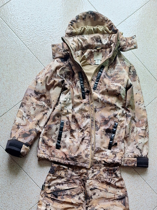 Completo sci Beretta Canneto gore-tex tg M / L usato poco